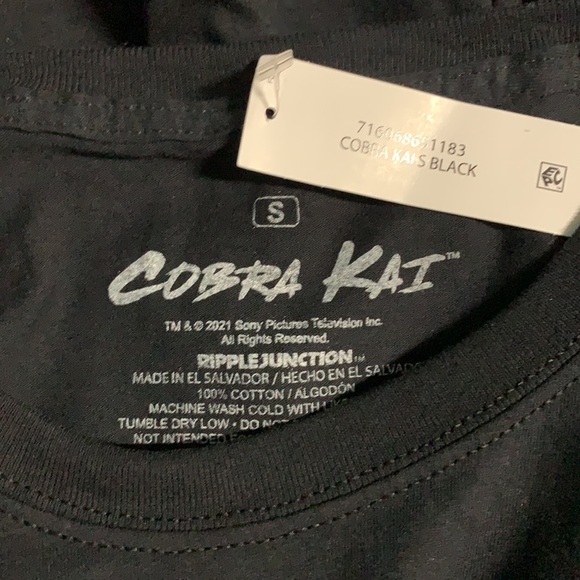 4/$15. Men’s size Small NWT short sleeve tee’s .See photos for details All 4/$15 - Picture 11 of 12